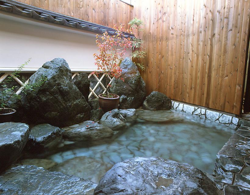 甲府 湯村温泉 露天風呂