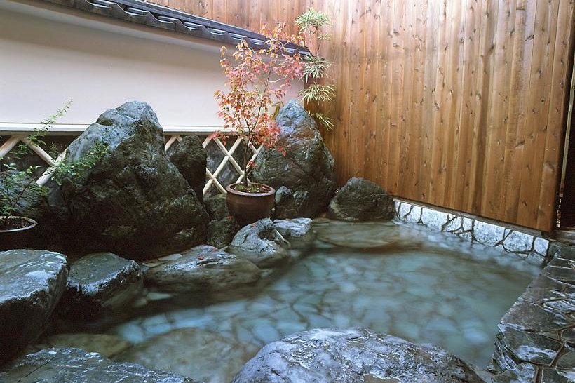 甲府　湯村温泉　露天風呂