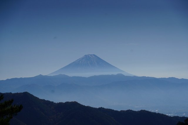 富士山絶景スポットをめぐる甲府市内ドライブコース