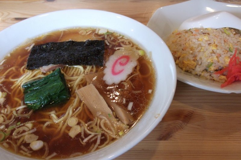 ラーメン＋鮭チャーハン