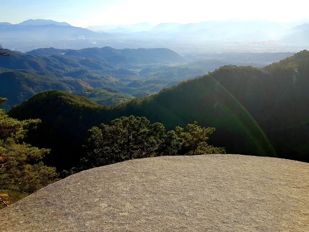 弥三郎岳
