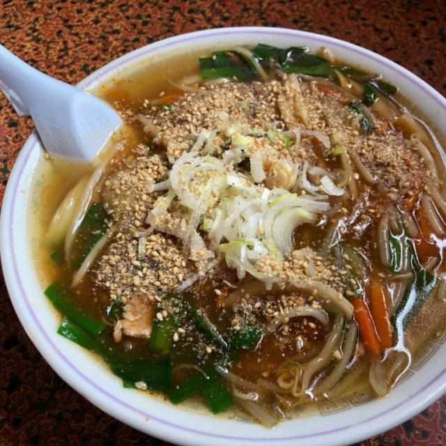 甲州ラーメン萬富久