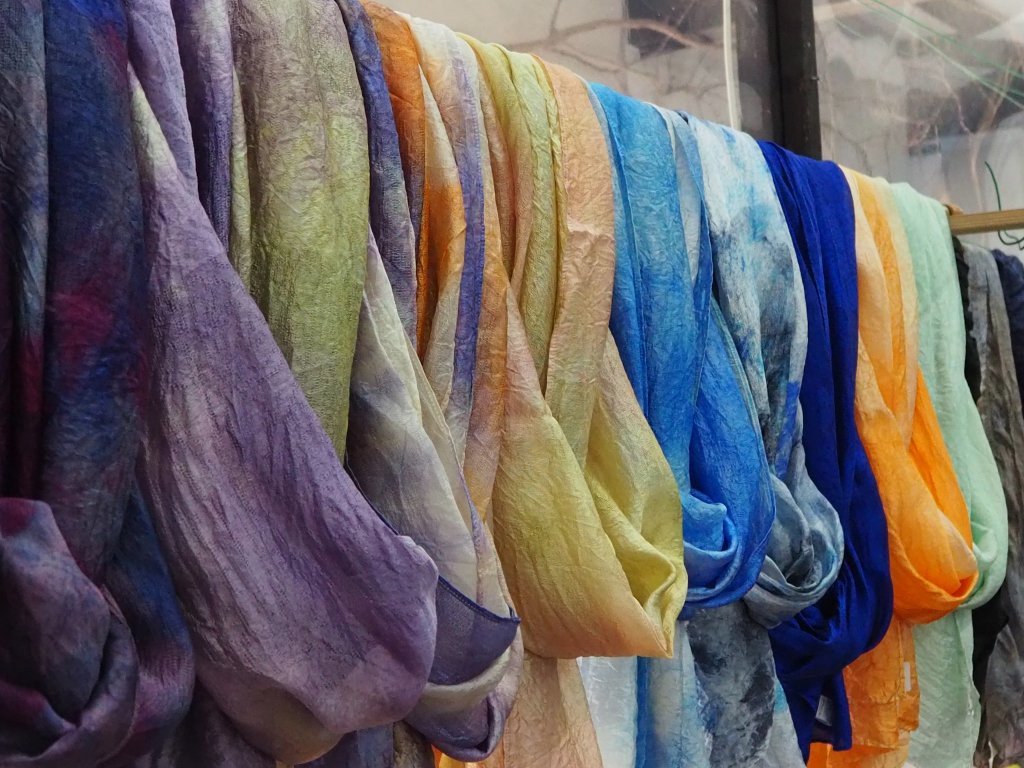 甲州シルク　カシワギ商店（八海しるく）