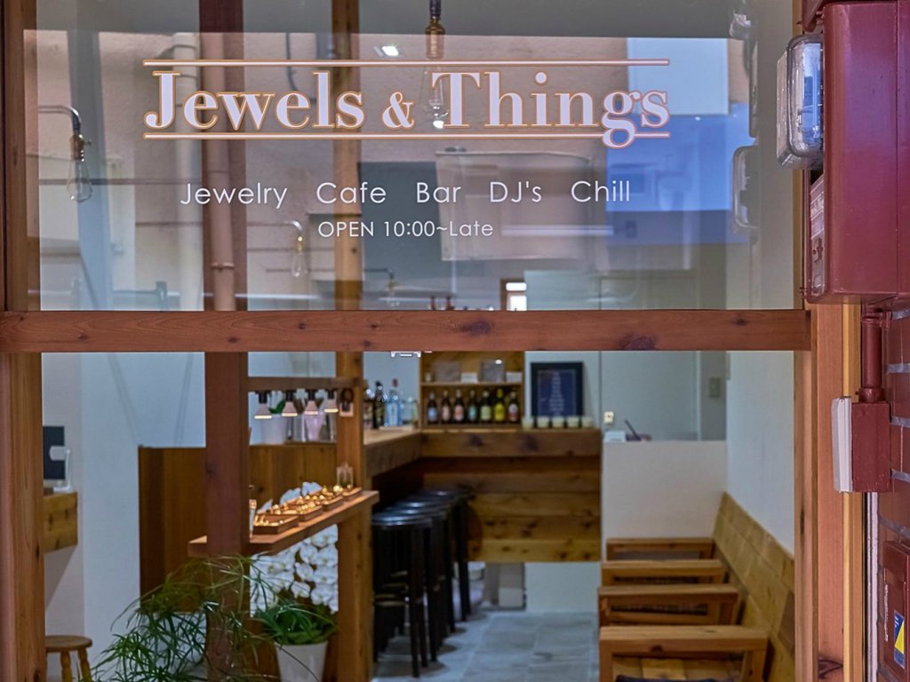 Jewels　&　Things