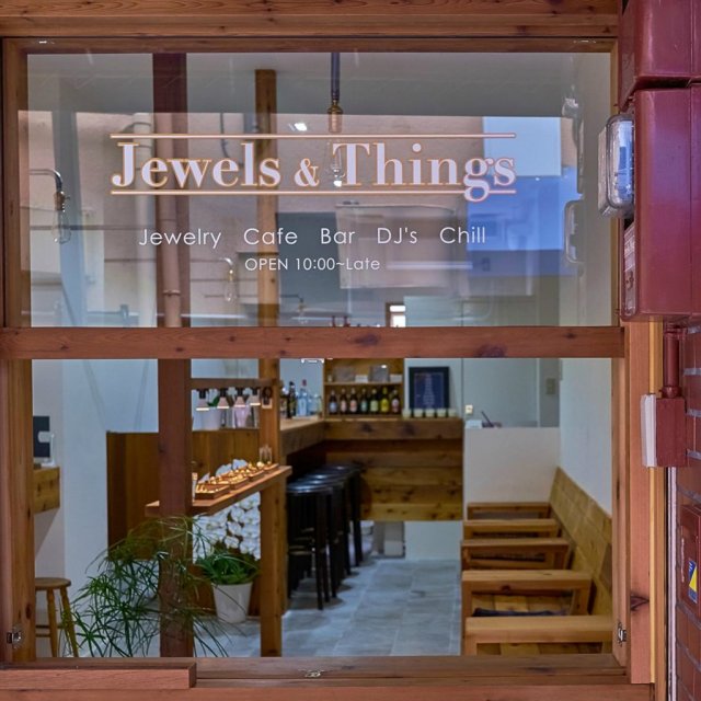 Jewels　&　Things