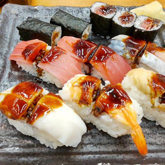 すし処　魚保