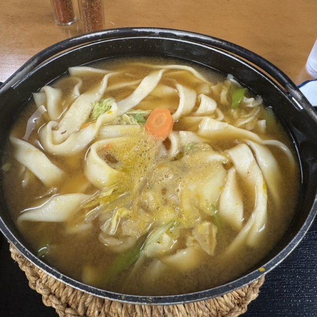 ほうとう処　花仙両本店