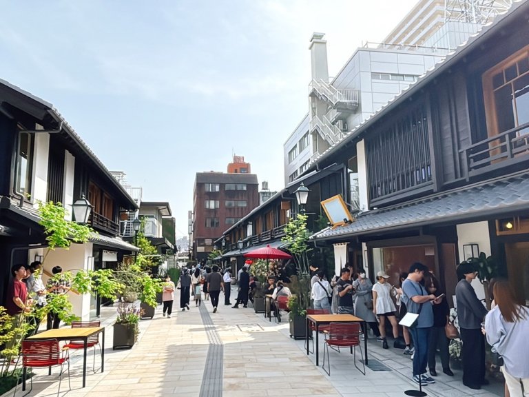 こうふ亀屋座・小江戸甲府花小路