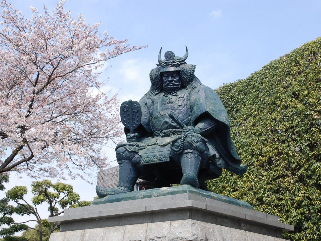 武田信玄公銅像