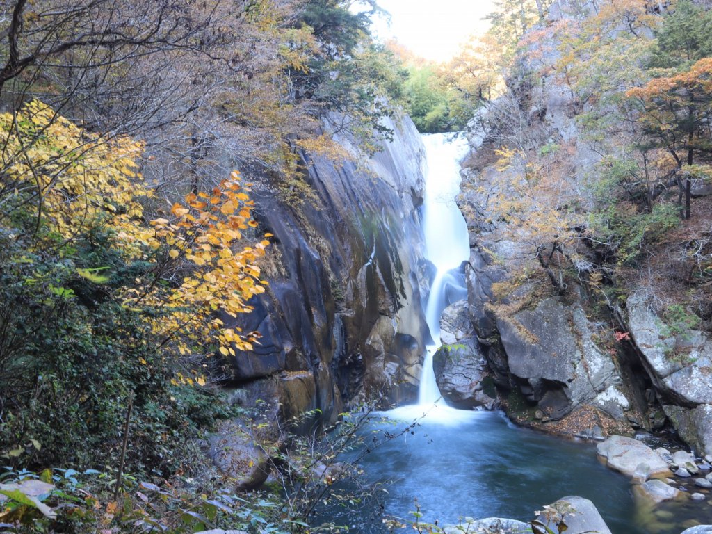  Sengataki Waterfall