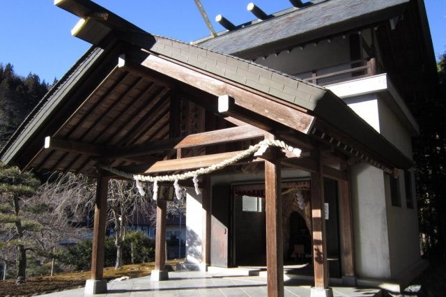 夫婦木神社「縁結び・子宝」