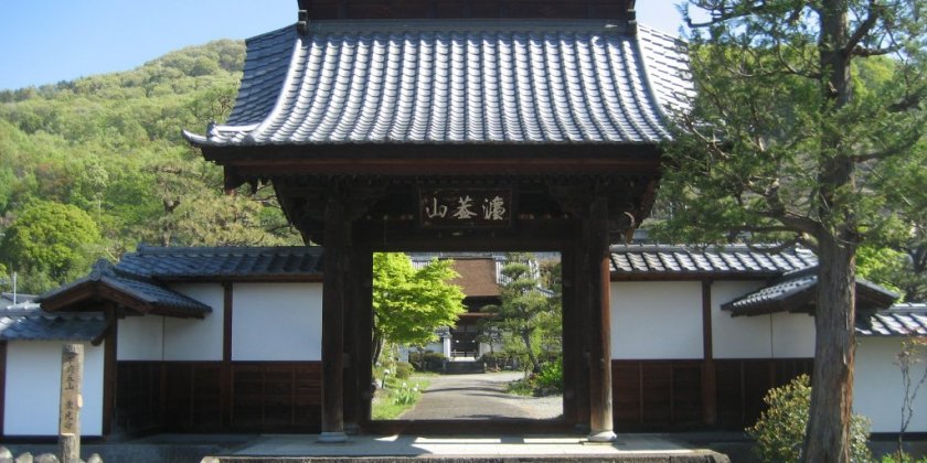 心安らぐ見事な日本庭園が有名～東光寺